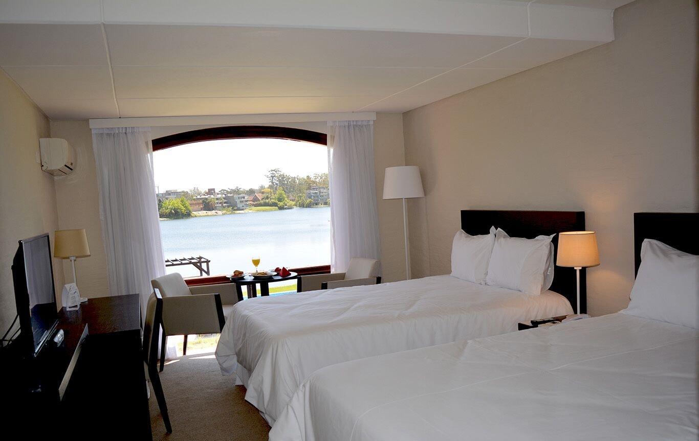 فندق Wyndham Garden Montevideo Carrasco سيوداد دي لا كوستا المظهر الخارجي الصورة