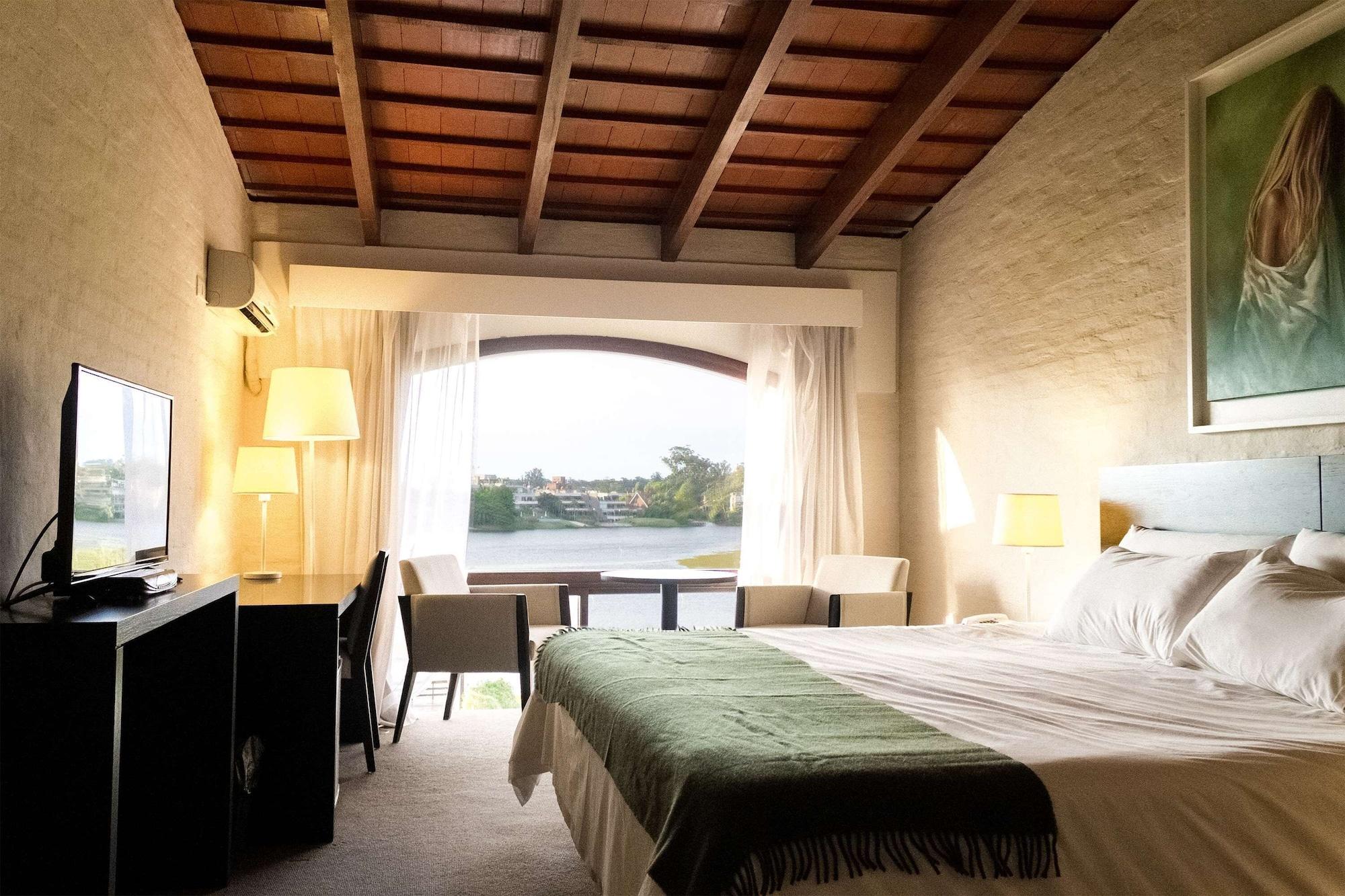 فندق Wyndham Garden Montevideo Carrasco سيوداد دي لا كوستا المظهر الخارجي الصورة
