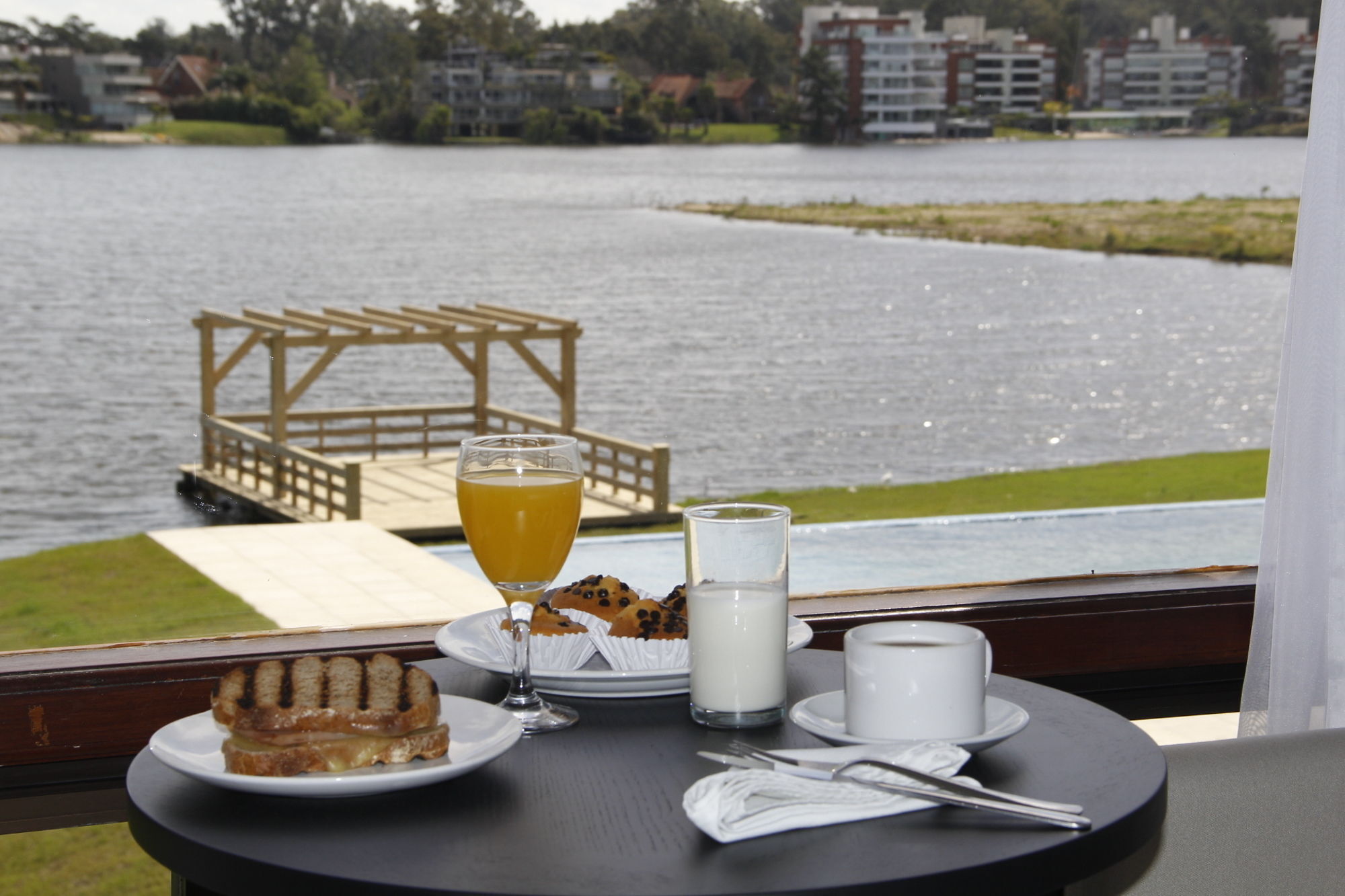 فندق Wyndham Garden Montevideo Carrasco سيوداد دي لا كوستا المظهر الخارجي الصورة