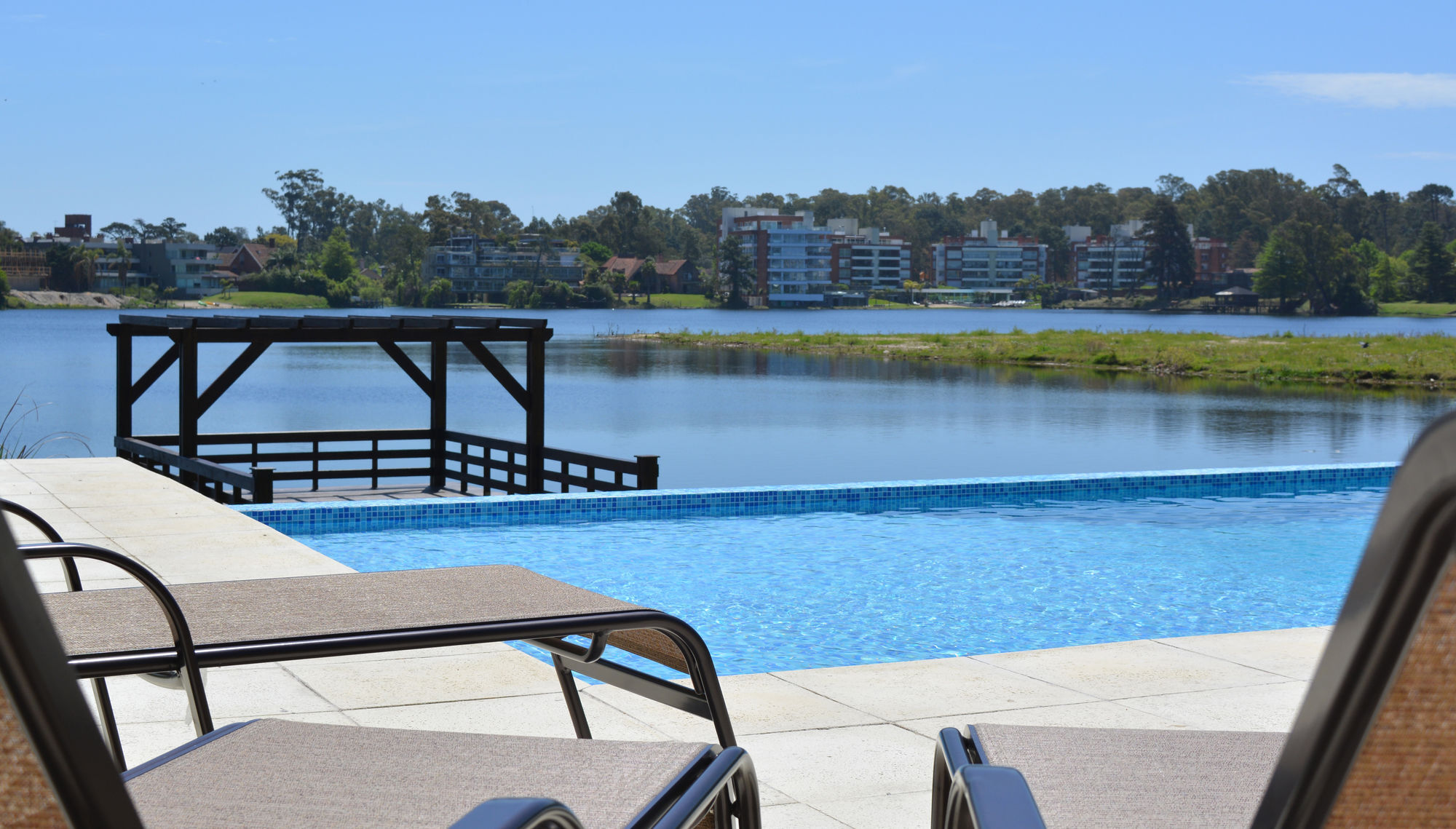 فندق Wyndham Garden Montevideo Carrasco سيوداد دي لا كوستا المظهر الخارجي الصورة