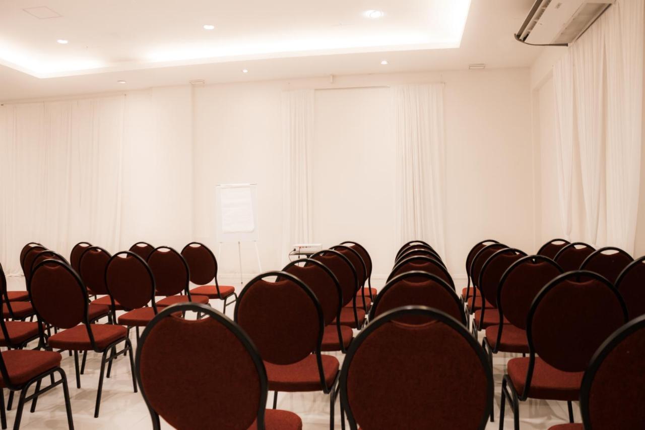 فندق Wyndham Garden Montevideo Carrasco سيوداد دي لا كوستا المظهر الخارجي الصورة